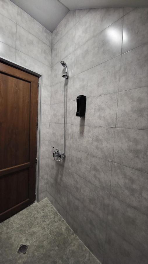 Orbeliani Hostel Тбилиси Екстериор снимка